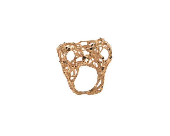 Scoria prsten, kombinace červeného zlata a 49 kusů čených briliantů